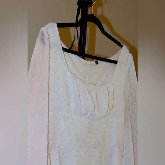 White Swiss Polka Dot Long Sleeve Dress Size XL - Picture 5 of 10